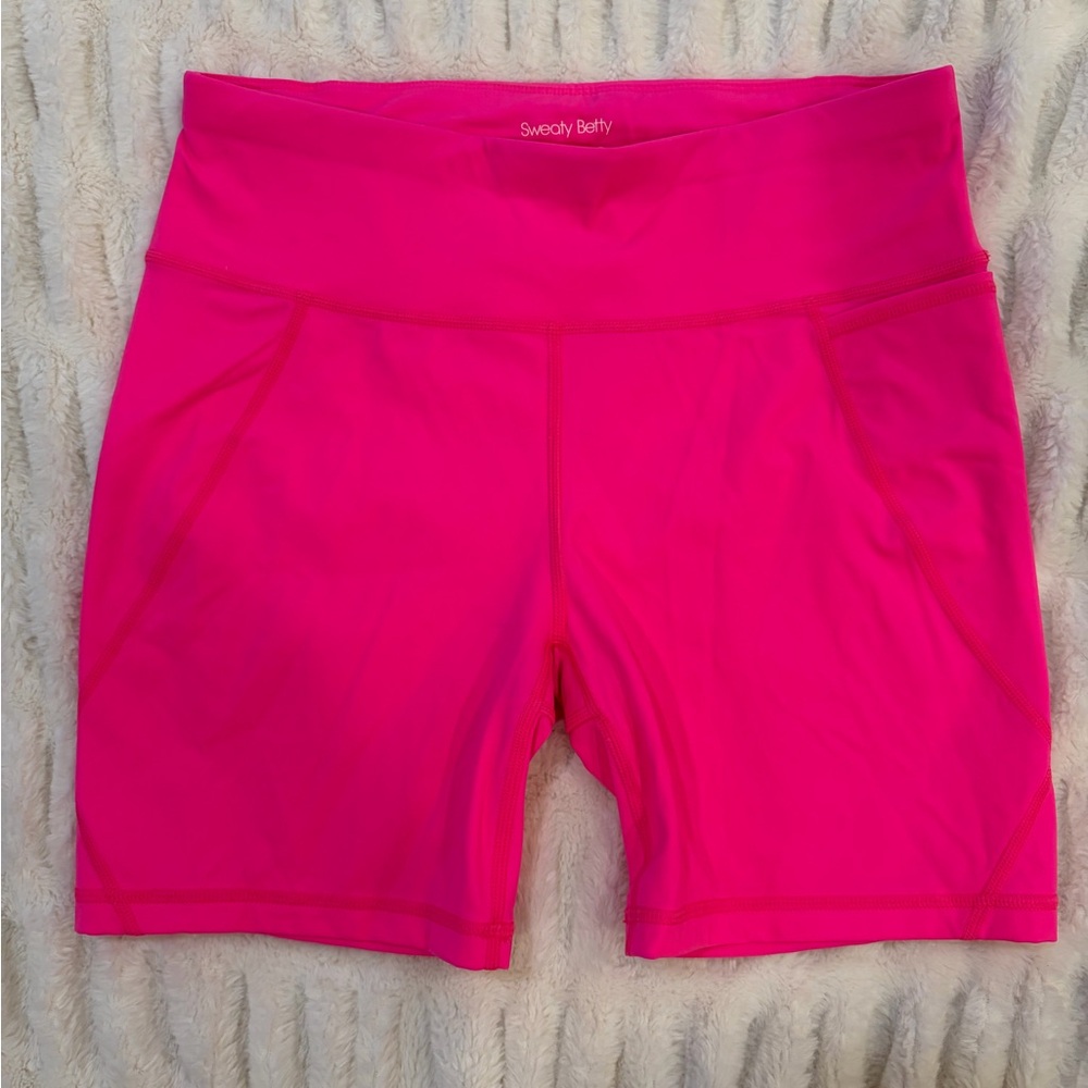 Sweaty Betty Power 6" cycling shorts in fuchsia pink size 8